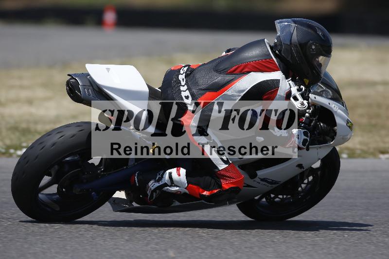 /Archiv-2023/31 07.06.2023 Speer Racing ADR/Gruppe gelb/backside